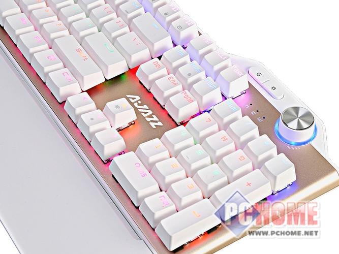 机械键盘轴体与键帽细节