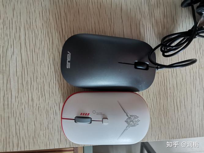 高达信仰加持：a豆RX-0独角兽高达无线鼠标深度评测