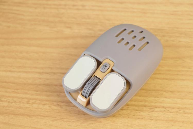 办公桌上的无线设备