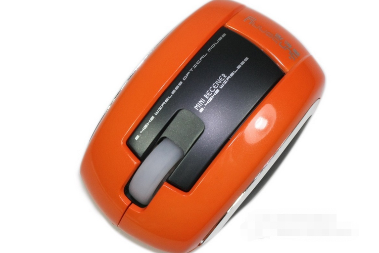 森松尼S-M9标准版游戏鼠标评测：9键大鼠设计，4000dpi与七彩呼吸灯兼顾实用与氛围