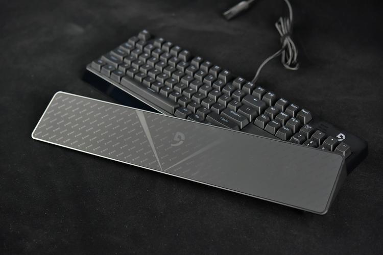 游戏鼠标与电脑外设细节