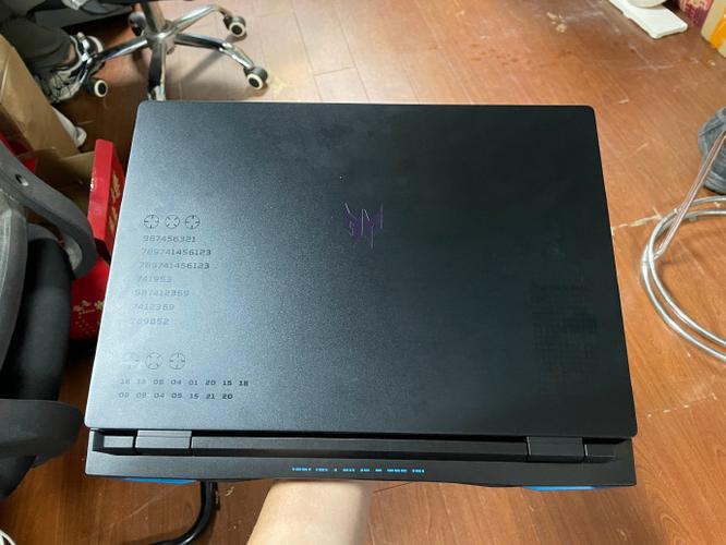 Acer宏碁 PMW120 评测：8000dpi 双模连接，主打竞技游戏的实用派鼠标