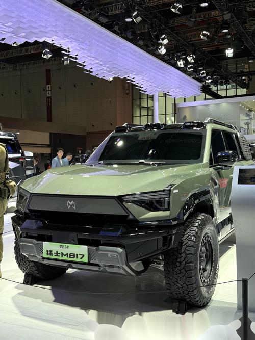 办公环境中的鼠标使用场景