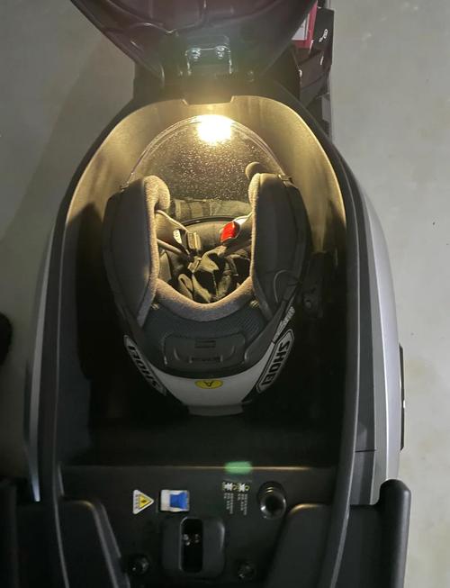 电脑办公与鼠标使用场景