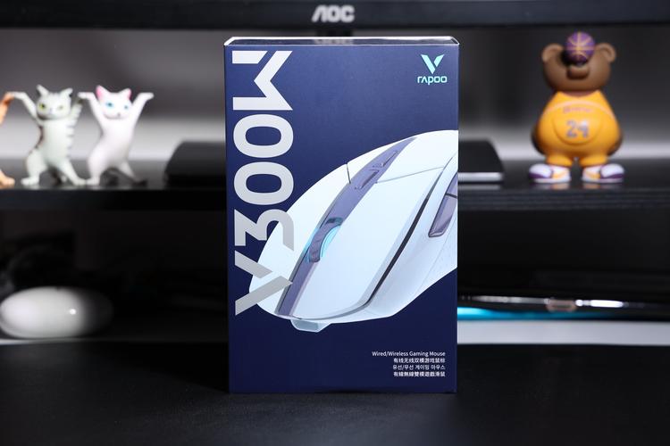 电子设备供电与桌面使用环境