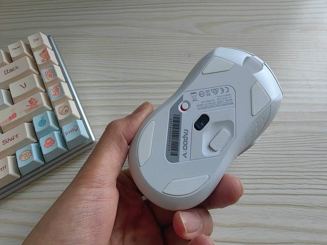 科技桌面与RGB氛围灯效