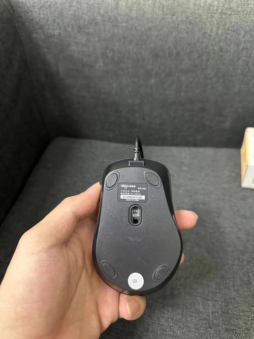 科技产品购买与评测场景