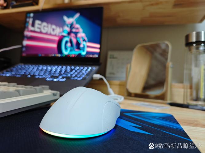 桌面科技设备性能展示