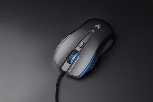 电脑桌面与外设