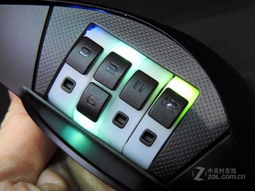 电竞游戏操作与鼠标性能表现