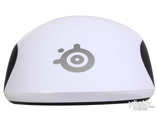 SteelSeries Kinzu v/3 深度评测：经典对称竞技鼠标，2000dpi 与 30G 加速度的实战表现
