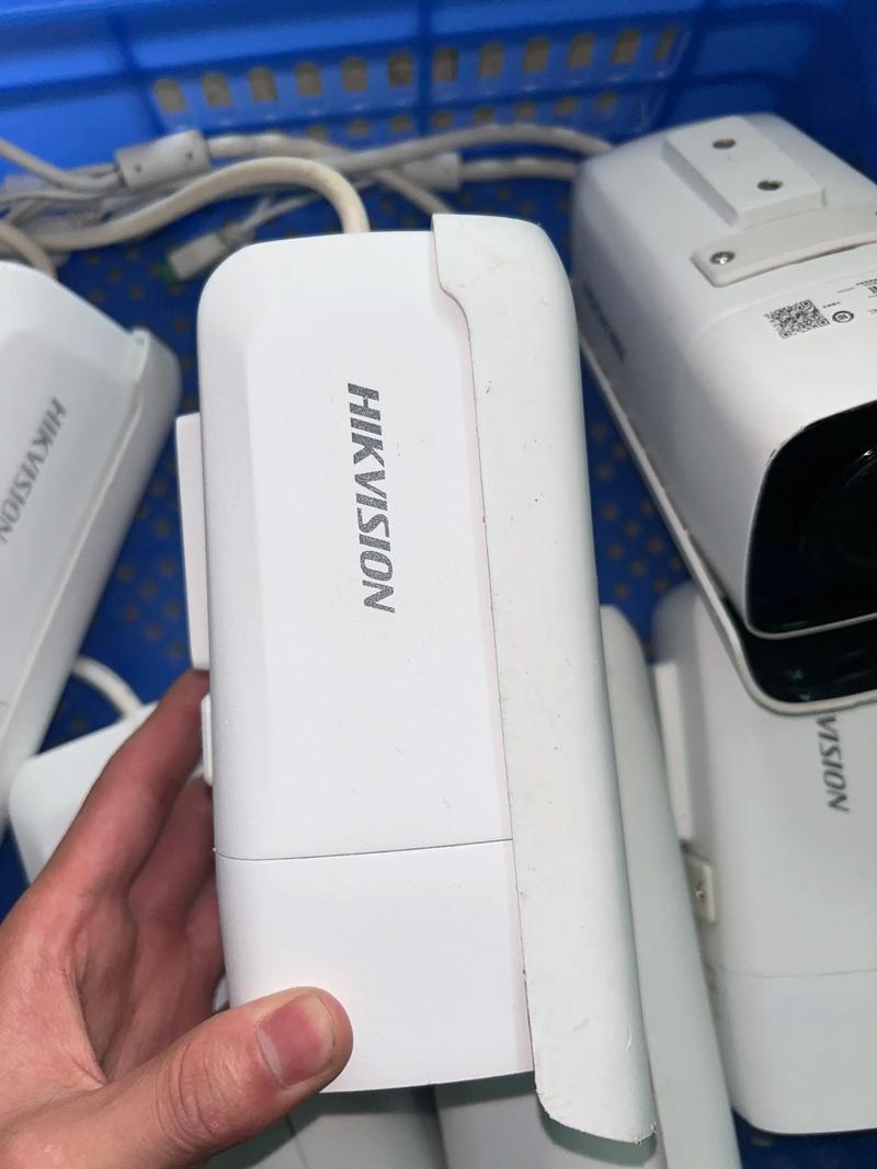 硬盘性能测试与电脑桌面环境