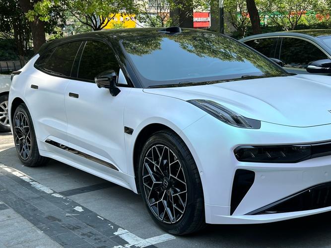 岑迷 SSZJ-S6001 RGB白色炫彩版评测:108元风冷散热器的七档可调与颜值表现