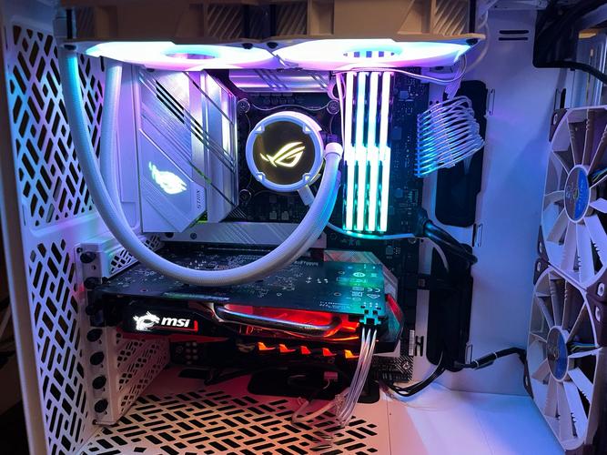 电脑散热与性能使用环境