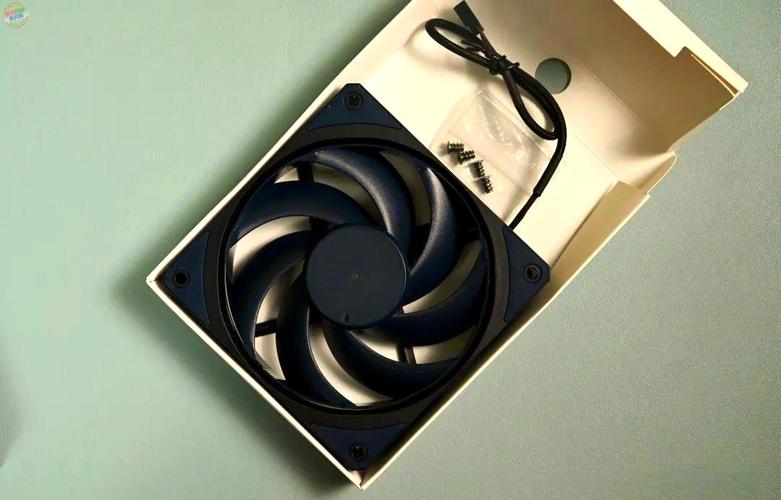 电脑风扇与散热环境