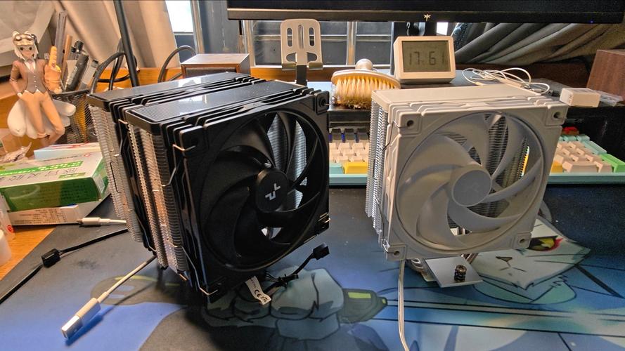 电脑散热与内部硬件特写