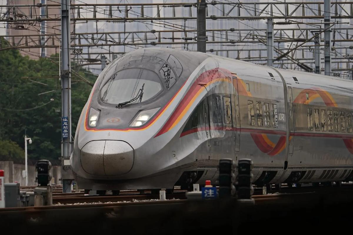 电脑主板与散热器安装环境