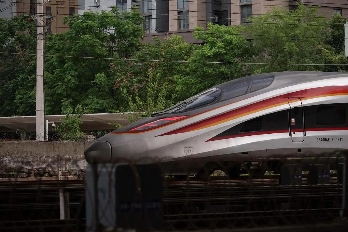 电脑硬件性能测试场景