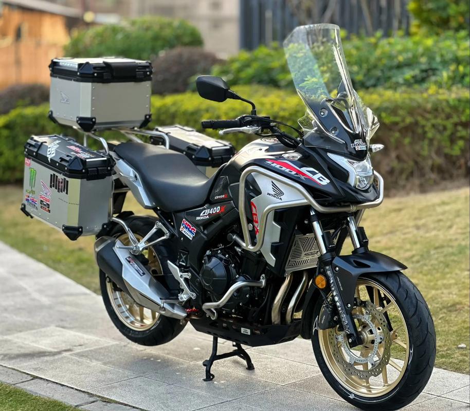 桌面电脑内部散热与风扇