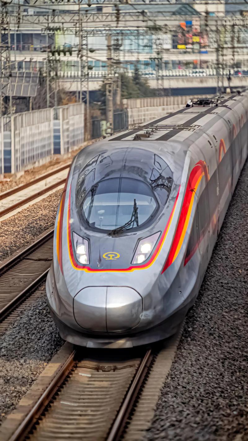 台式机内部硬件与灯效外观