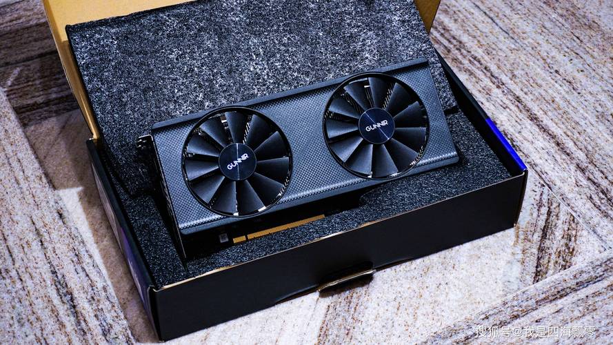 电脑性能测试与硬件评测场景