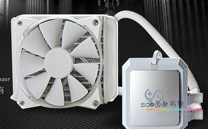 散热器与电脑组件安装环境