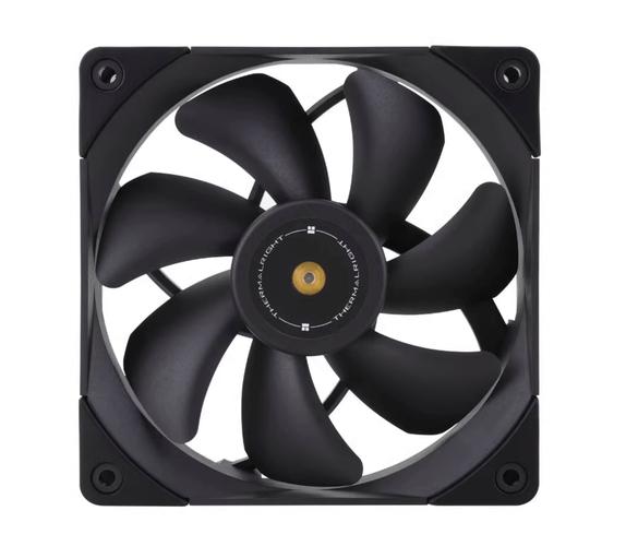 电脑机箱内部空气流动场景