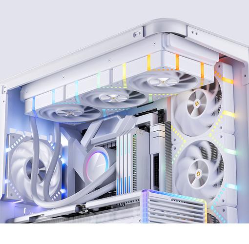 白色主题电脑装机展示