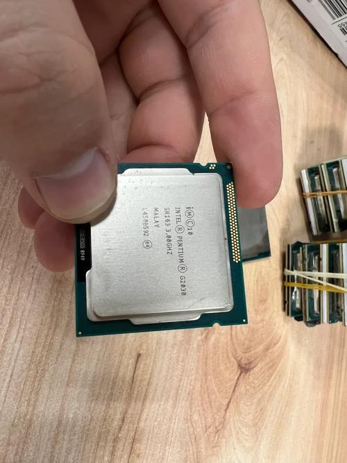 Intel 奔腾 G2030 深度评测：22nm Ivy Bridge 老平台里仍有实用价值的入门双核