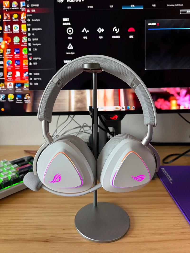 电脑内部风道与散热结构