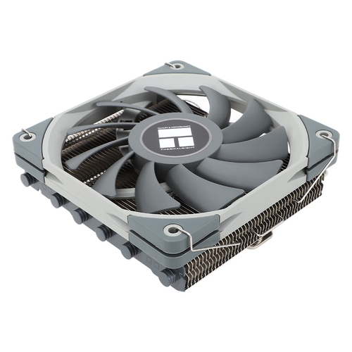 电脑主板与散热硬件细节