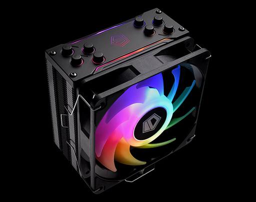 高性能电脑内部散热与性能测试场景