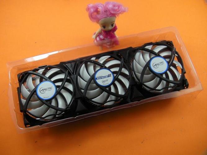 硬件升级与显卡安装场景