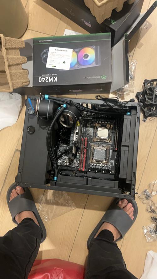 电脑内部风道与散热结构