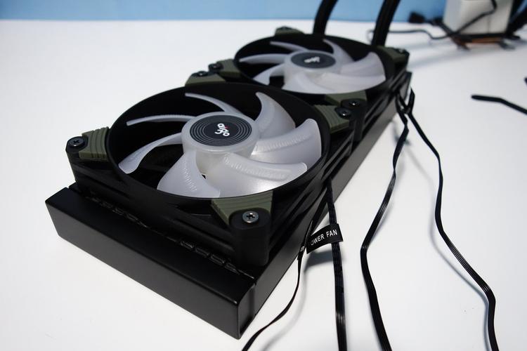 电脑散热风扇与内部风道