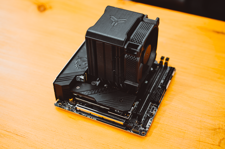 高性能电脑硬件性能测试