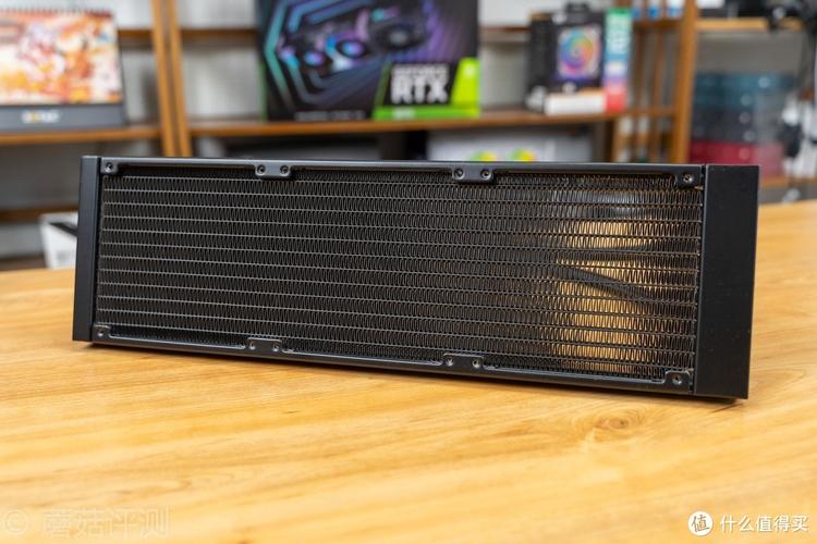 PC硬件组件与RGB氛围