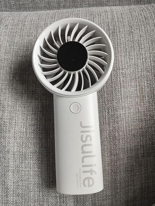 主板与电脑内部接口场景