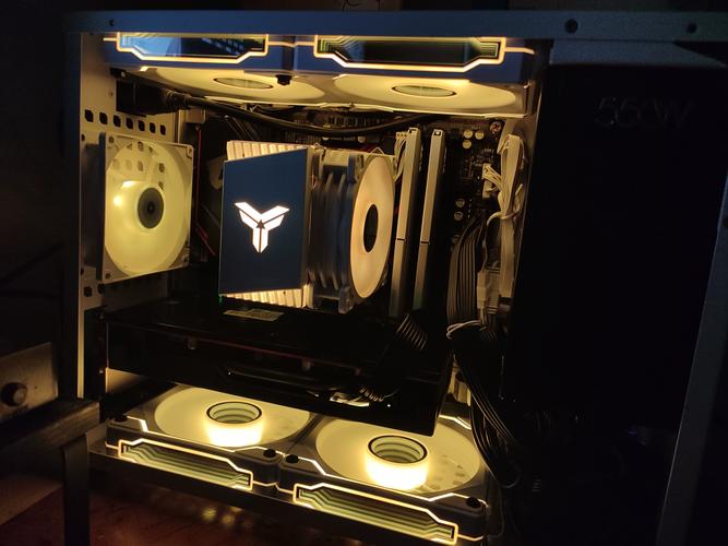 PC风扇与机箱内部硬件