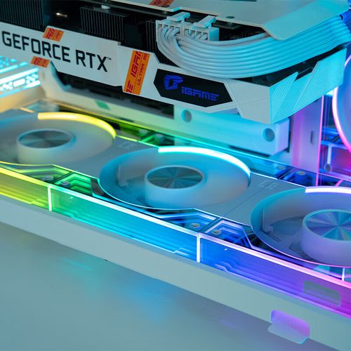 现代游戏主机机箱