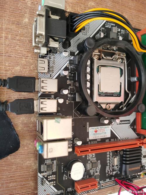 电脑散热器与硬件细节