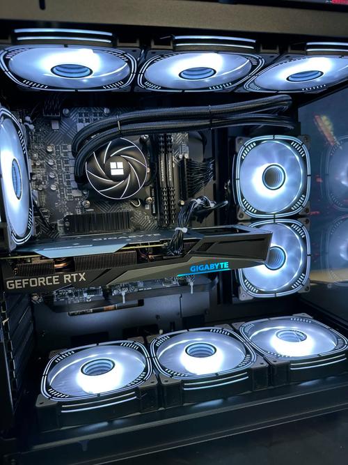 高性能电脑散热与性能测试场景