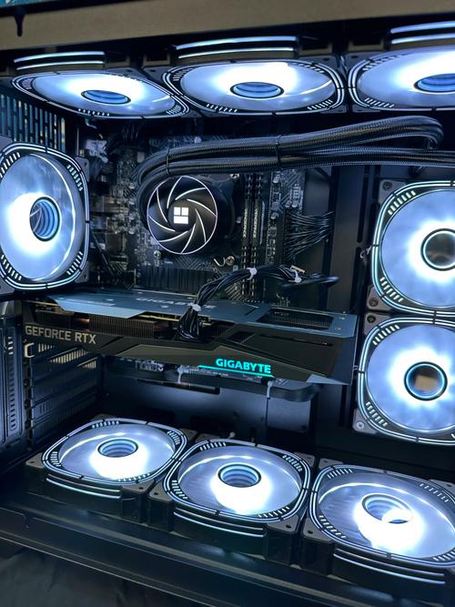 电脑硬件性能与温度测试环境