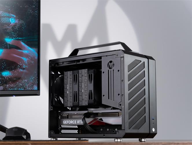 电脑主板散热与功耗环境