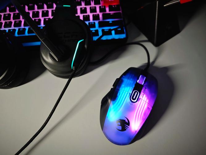 电脑外设产品展示场景