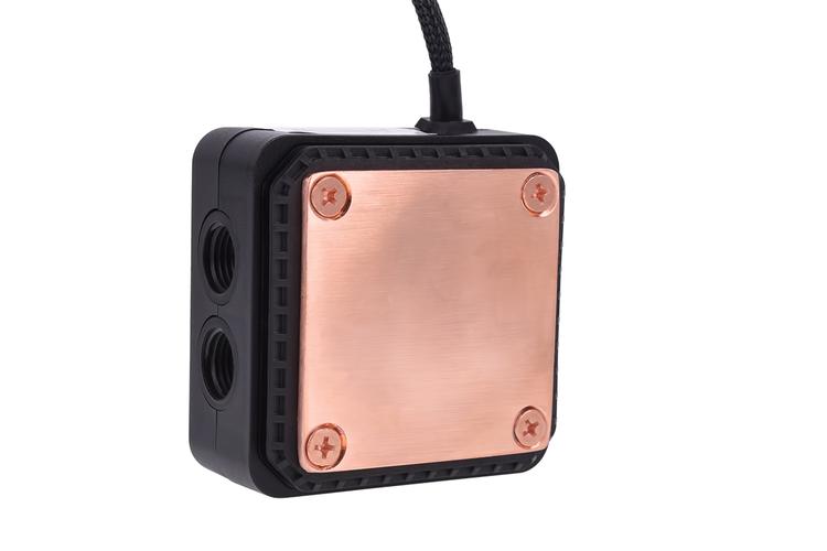 电脑内部线缆与安装环境