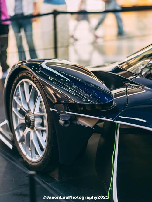 电脑散热器与硬件细节