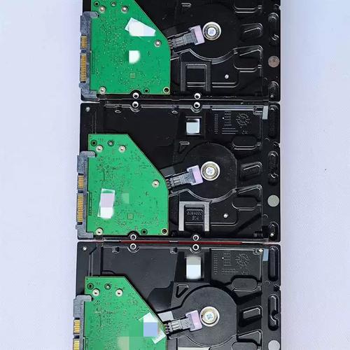 电脑性能测试与硬件评测场景