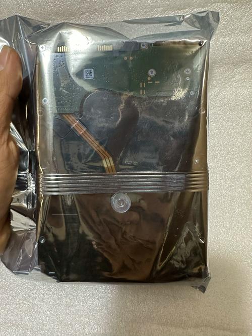 电脑散热与硬件安装场景