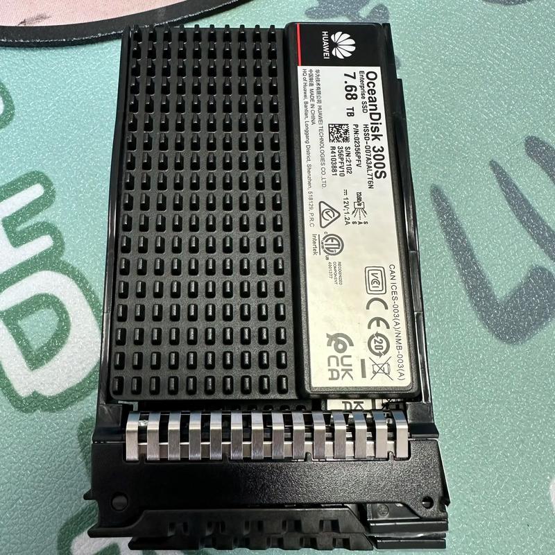 企业服务器采购与硬件部署